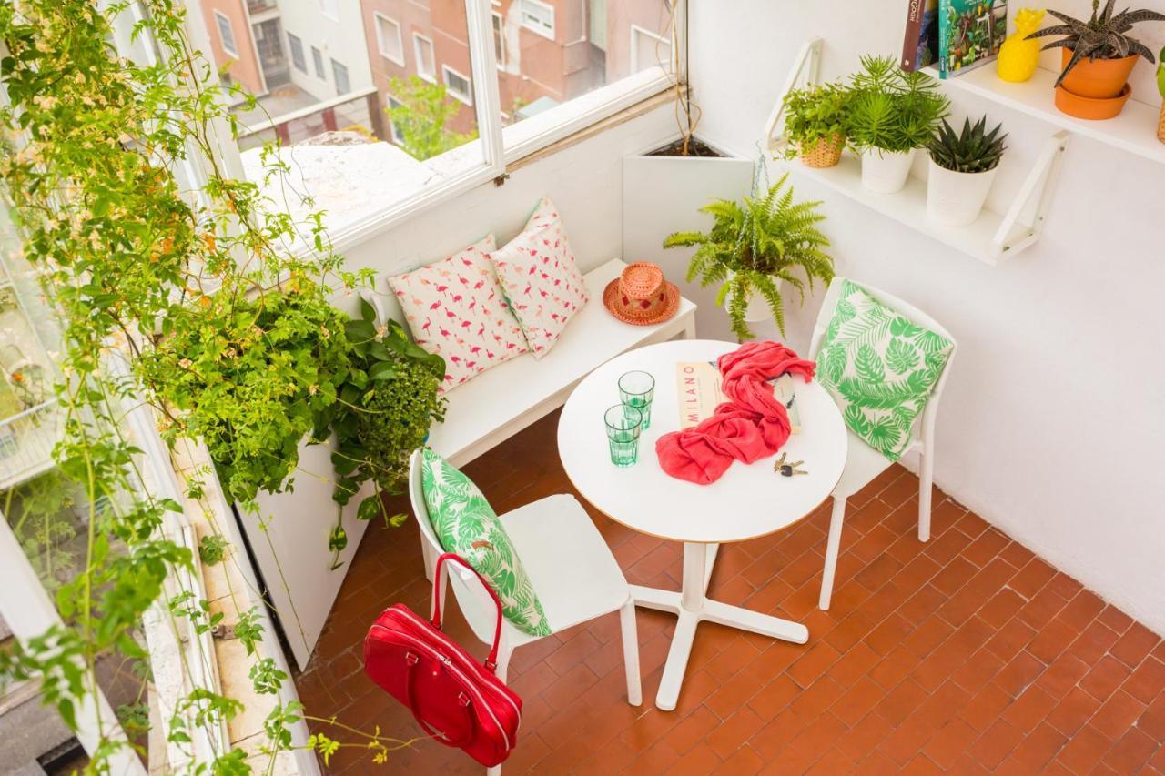Duomo Views, Light, Jungle-Inspired Studio With Terrace Milánó Kültér fotó